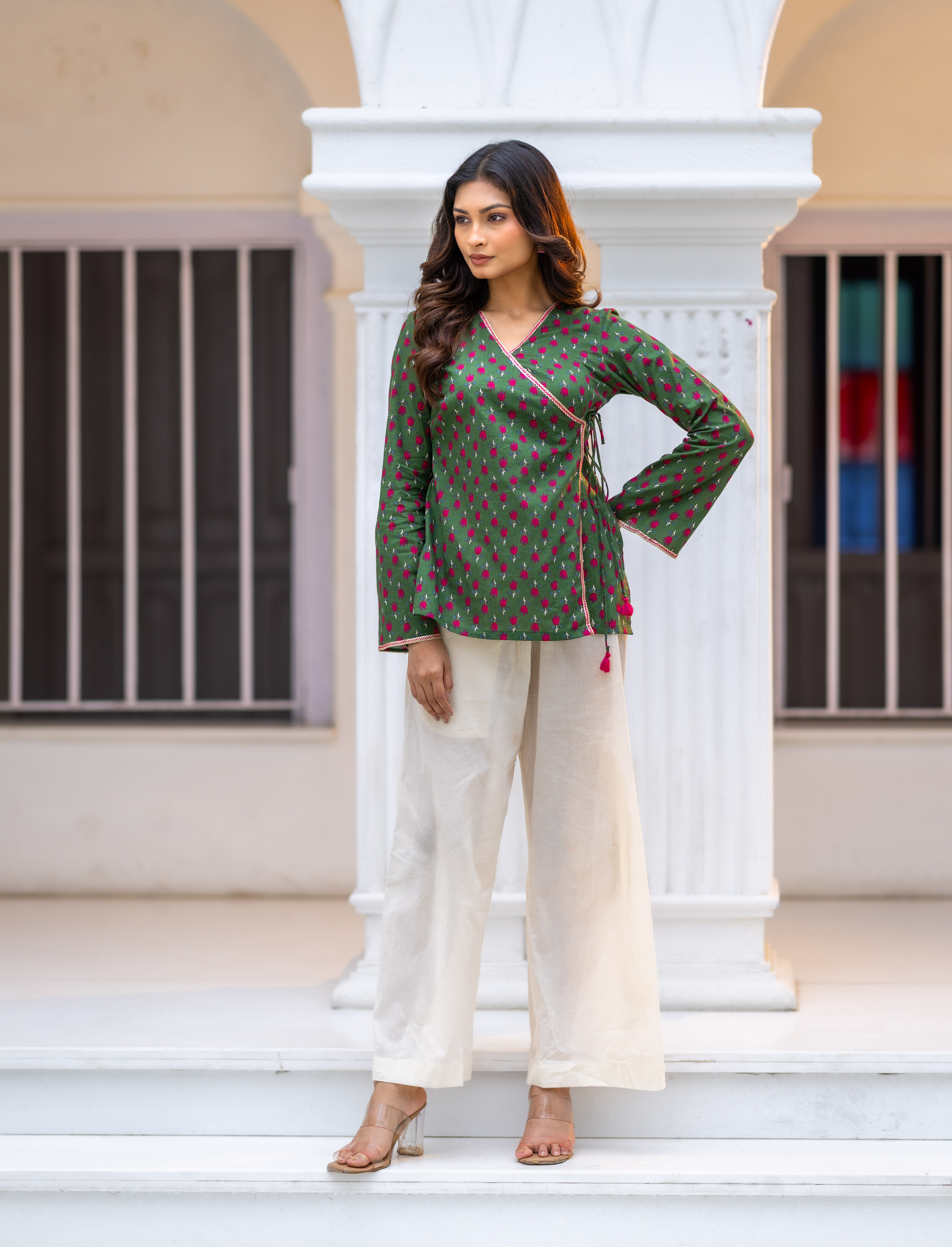 The Sonika Kurti