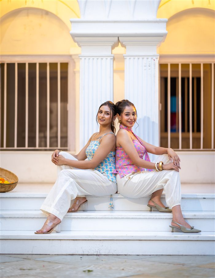 Models in ethnic Indian wear